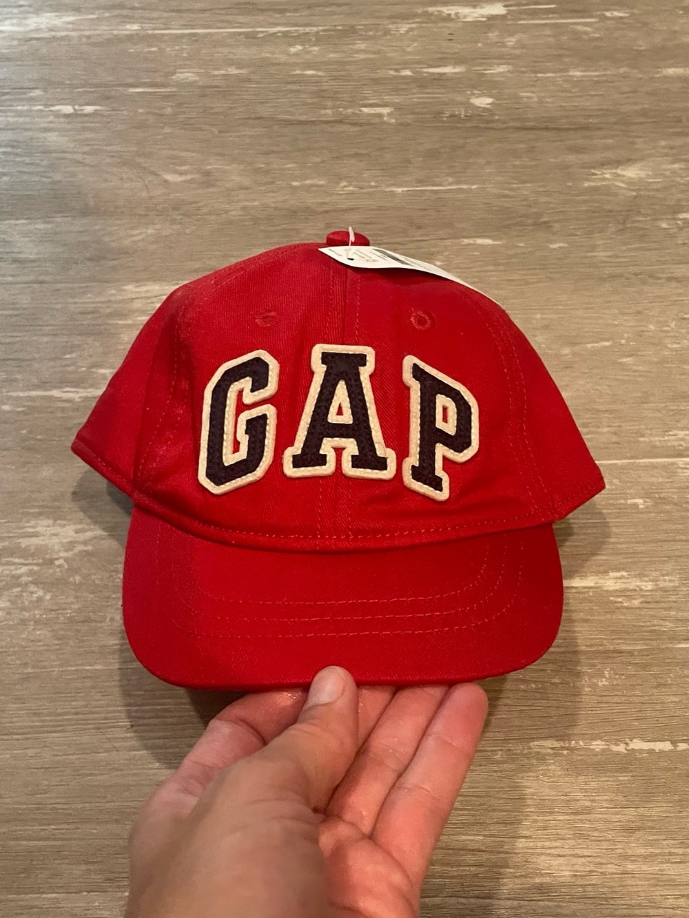 12-24m XS/S NWT Gap Toddler Baseball Hat Cap in Red with navy blue